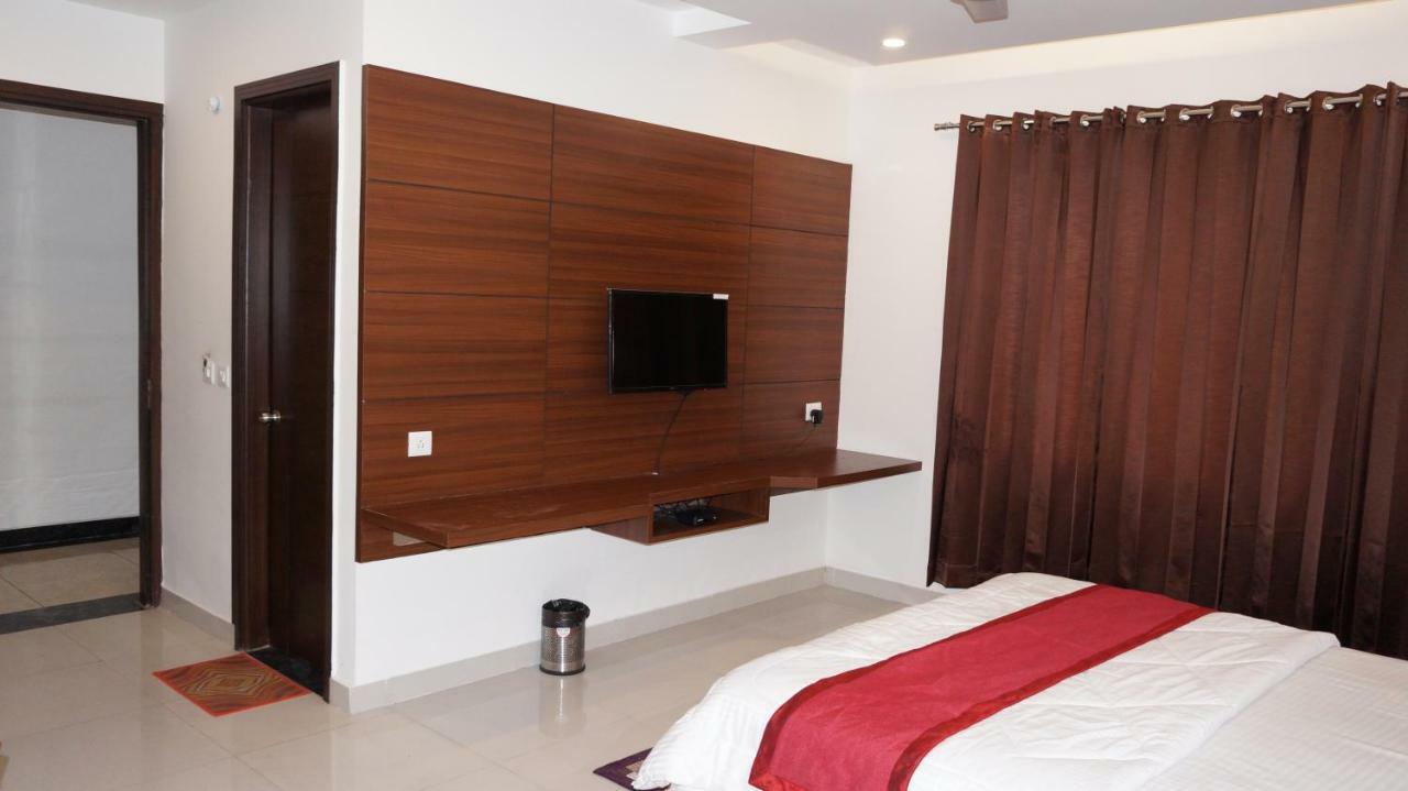 อากาศ เรซิเดนซี Hotel เดห์ราดุน ภายนอก รูปภาพ